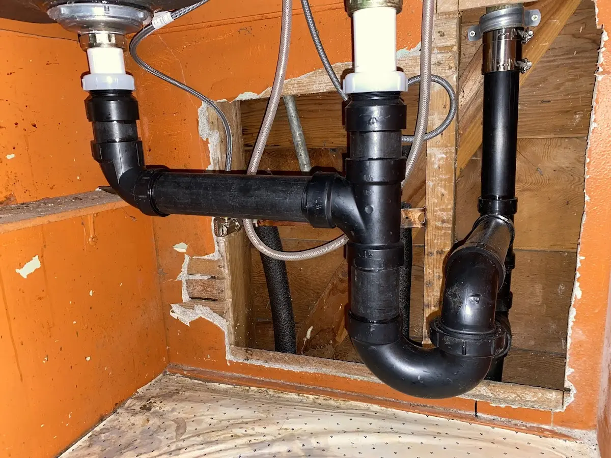 Professional Pipe Bursting equipment and tools on the job in Munroe Falls